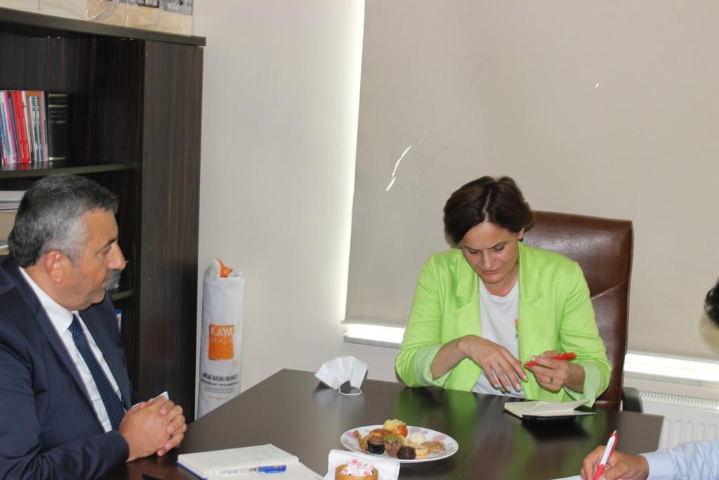 BAŞKAN OVACIK, CHP İL BAŞKANI KAFTANCIOĞLU İLE HAKEDİŞ ÖDEMESİ SORUNLARINI KONUŞTU