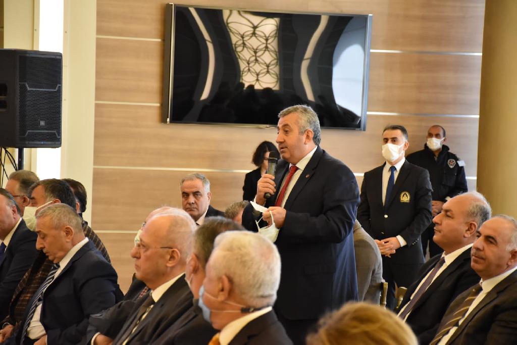ULAŞIM ÜCRETLERİ GÜNCELLENMESİNDE ESNAF ODASI BAŞKANI VE ÖHO ŞİRKET BAŞKANLARI ETKİLİ OLDU