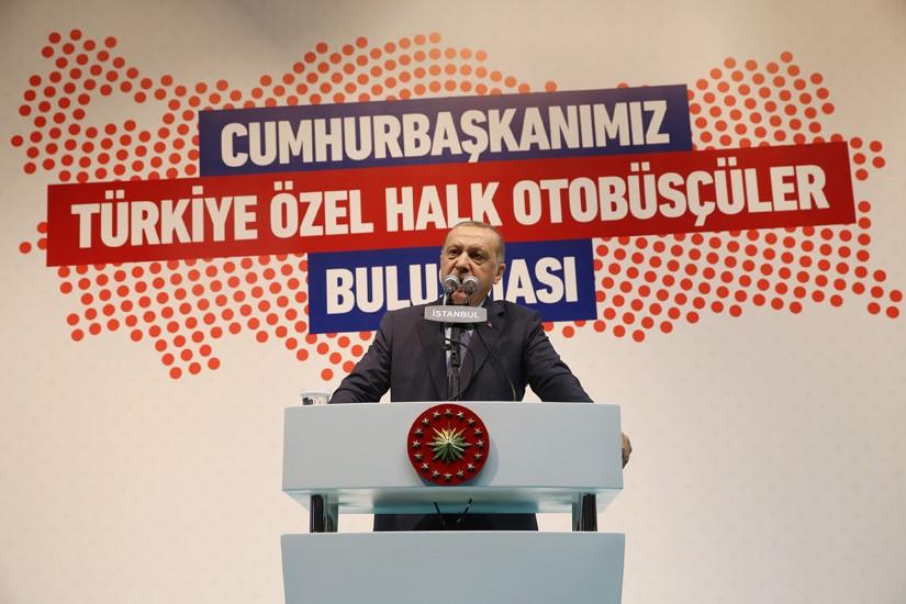 Cumhurbaşkanı Erdoğan, halk otobüslerine müjdeli haberleri verdi