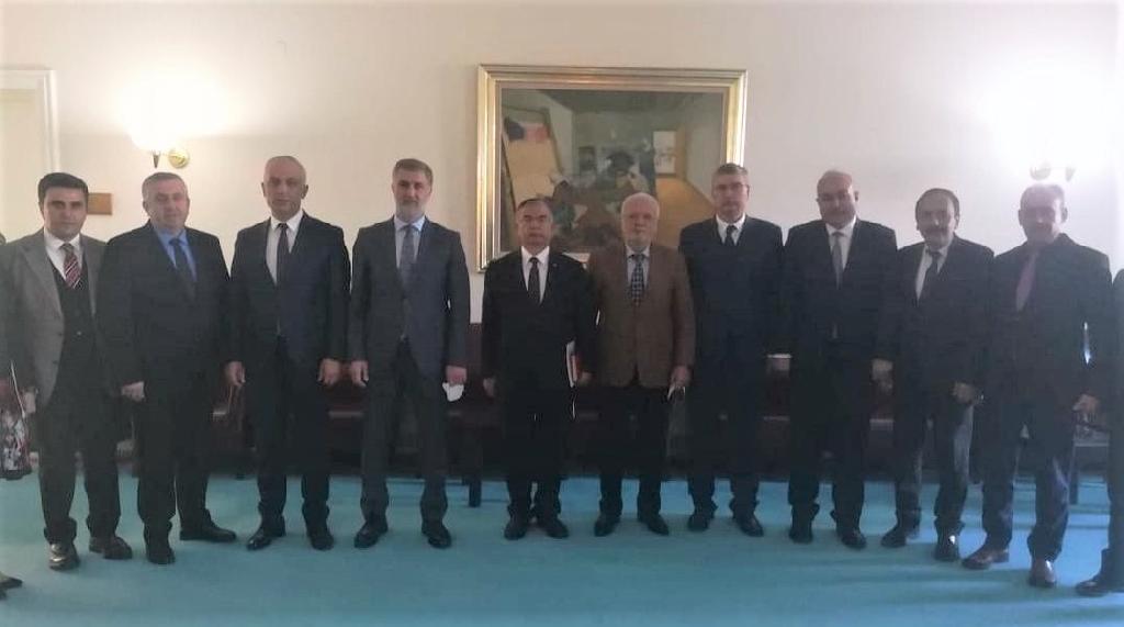 ÖZEL HALK OTOBÜSLERİ SEKTÖR SORUNLARI TBMM GÜNDEMİNE GELİYOR